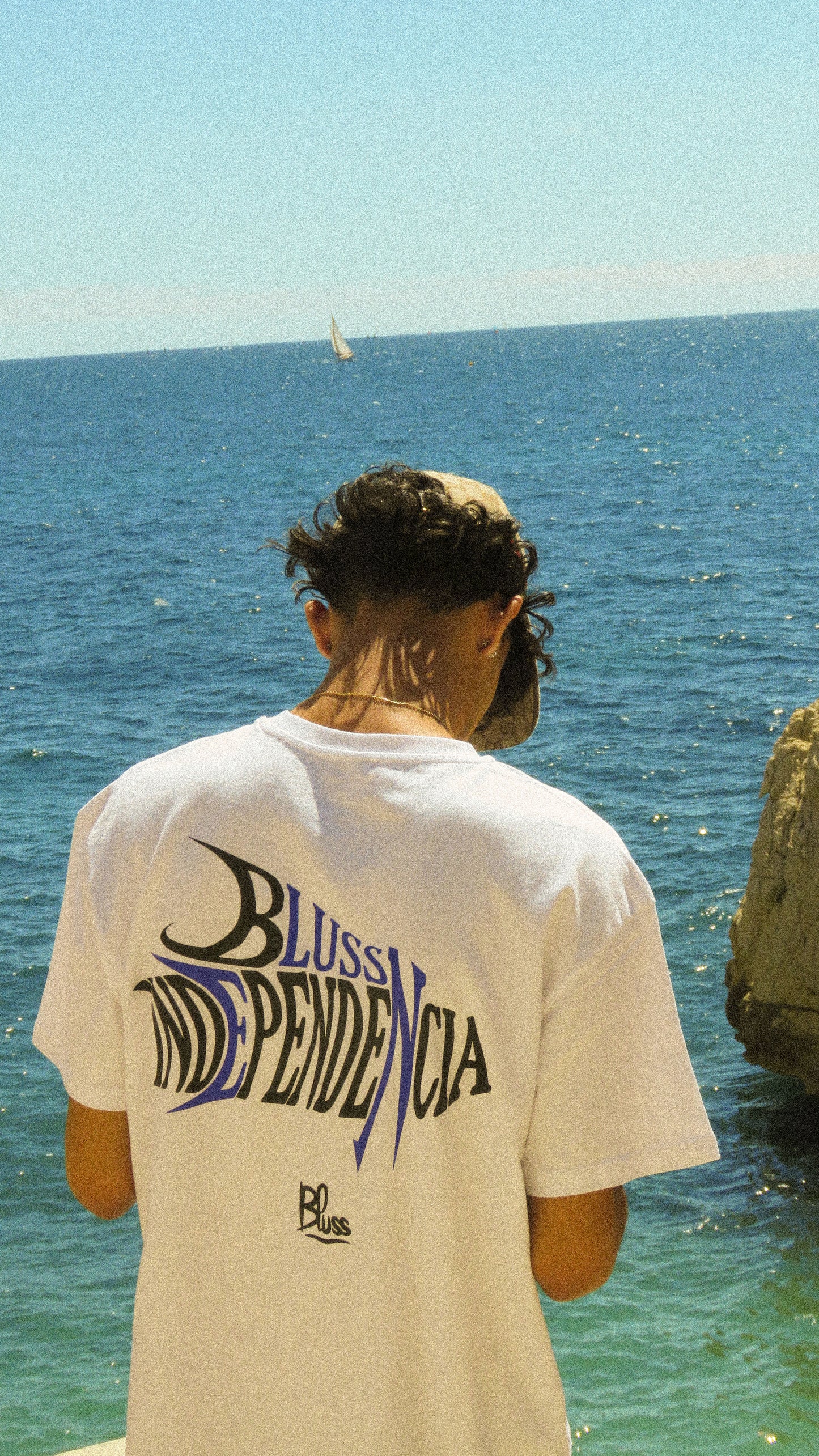 T-shirt - Bluss "Independencia"